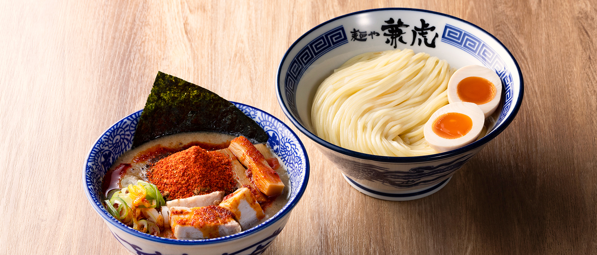 行列ができるつけ麺店。渾身の一杯を堪能あれ。