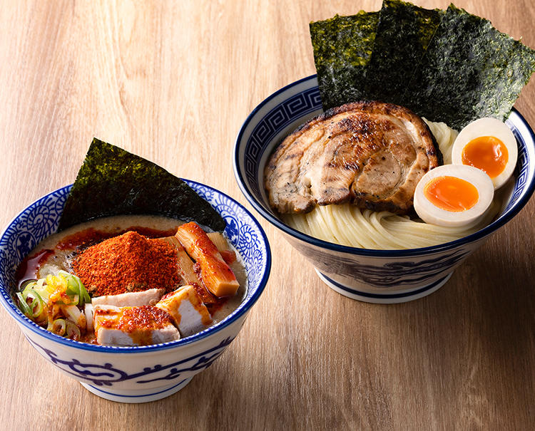 行列ができるつけ麺店。渾身の一杯を堪能あれ。